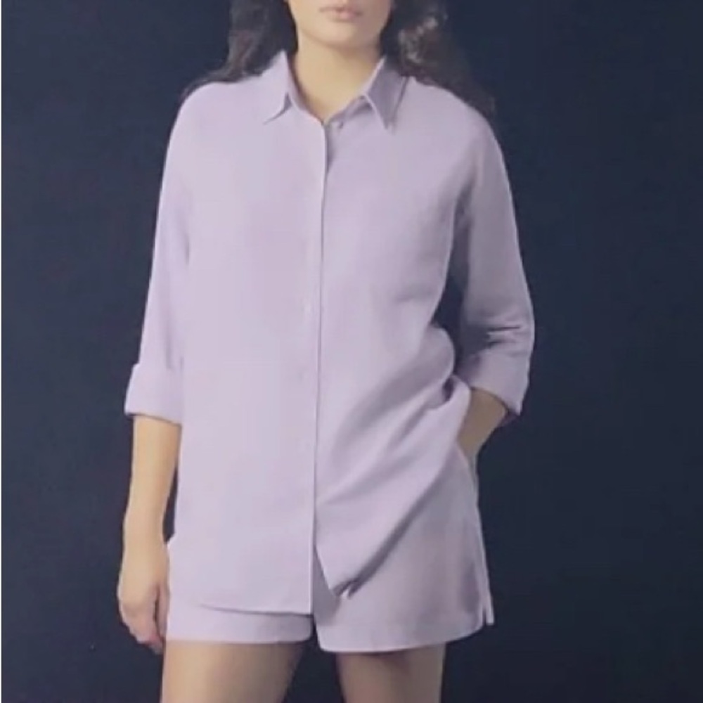 GAP Ladies Lightweight Long Sleeve Collared Linen Blend Button Down Top, Purple